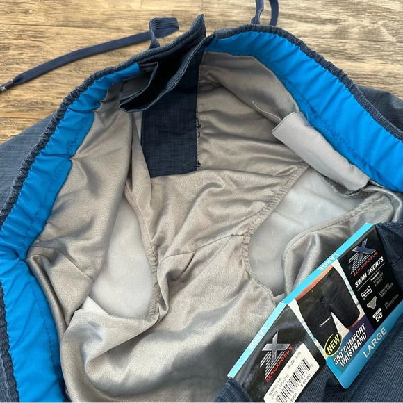 NWT Zeroxposur men’s Large Navy Blue Swim Shorts Lined UV Protection Trunks New - Picture 5 of 5